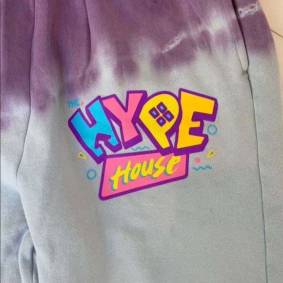 Hype House LA 90’s Tie dye Sweatpants and tee set - Picture 7 of 13